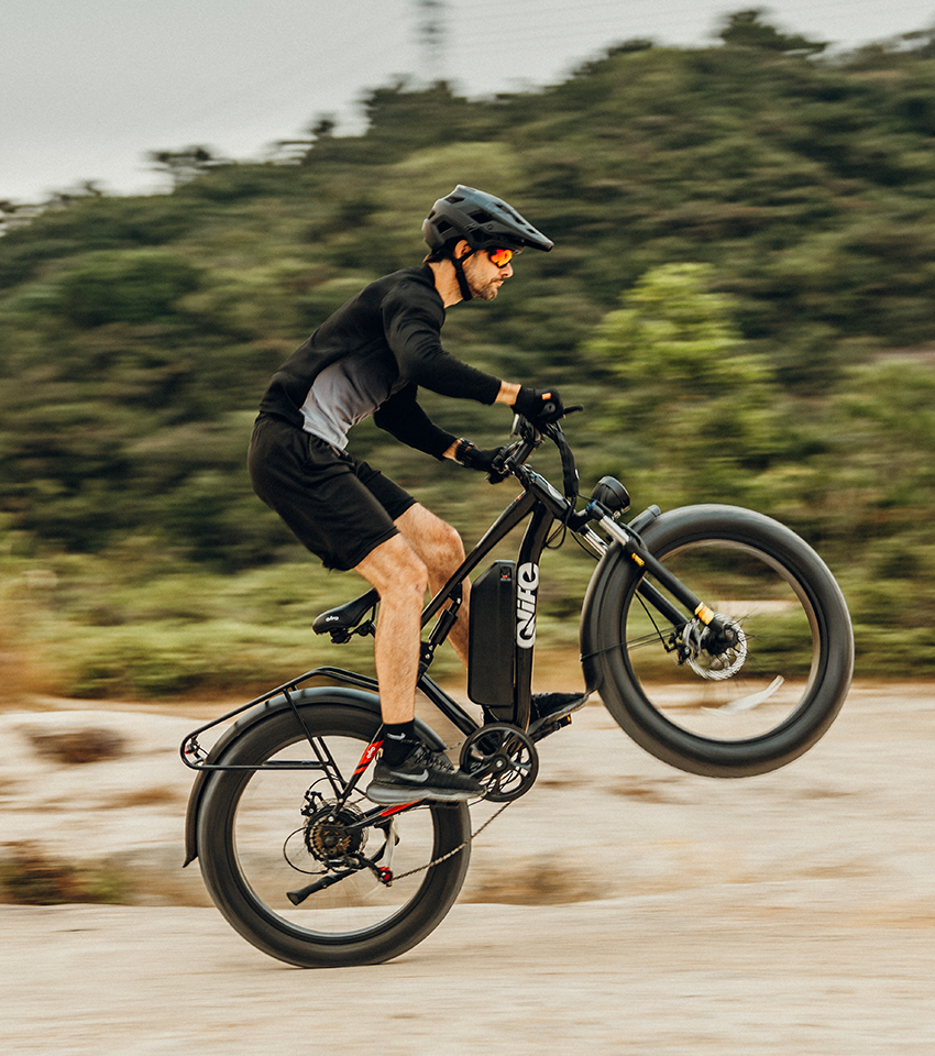 Racer Plus 26x4.0'' Fat Tire 2.0 Electric Bike For Adults, Lifestyle 8