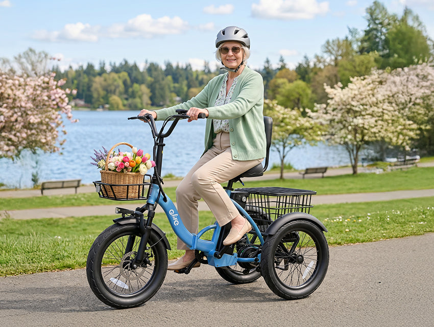 Triker 2.0 Folding 3 Wheels Electric Bike, Lifestyle 4